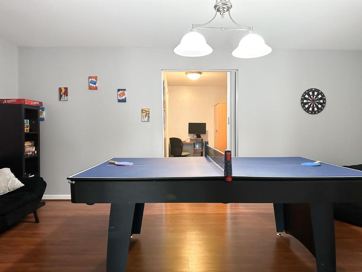 דירות לקסינגטון Cute 2-Brm Walkout Apt With Pool Table And Theater מראה חיצוני תמונה